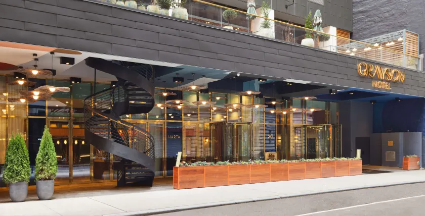 Grayson Hotel - Image 1