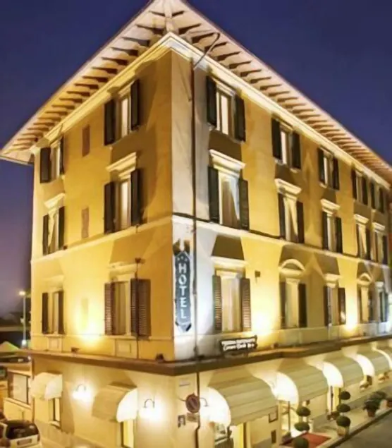 Hotel Florida - Image 1