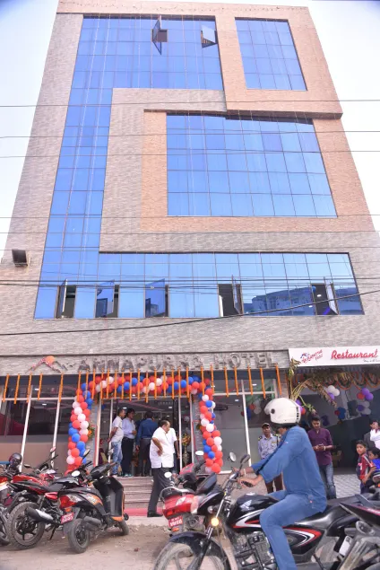 Annapurna Hotel - Image 1