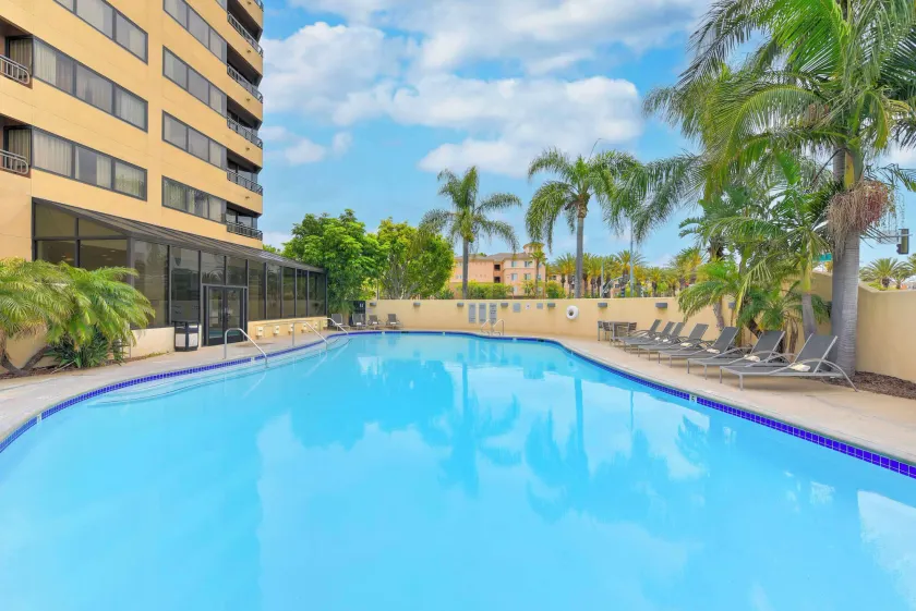 Embassy Suites by Hilton Anaheim Orange - Image 1