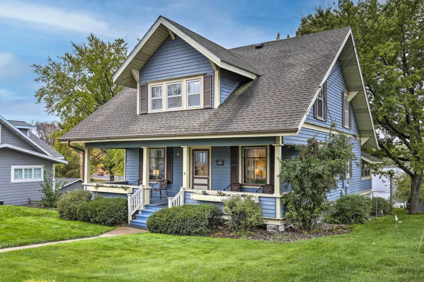 Historic Home on Beaver Dam Lake w/ Seasonal Dock - Image 1