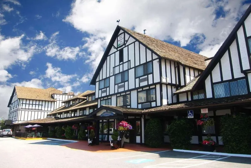 Abercorn Hotel, Trademark Collection by Wyndham - Image 1