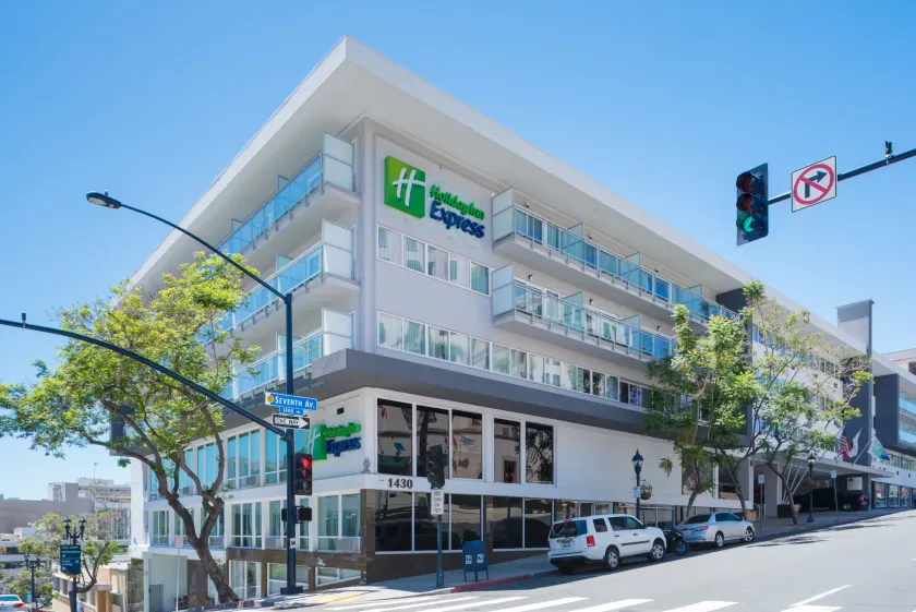 Holiday Inn Express - Downtown San Diego by IHG - Image 1