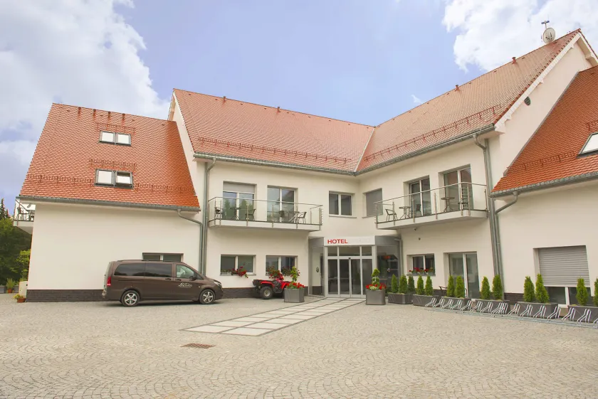Hotel Bardo - Image 1