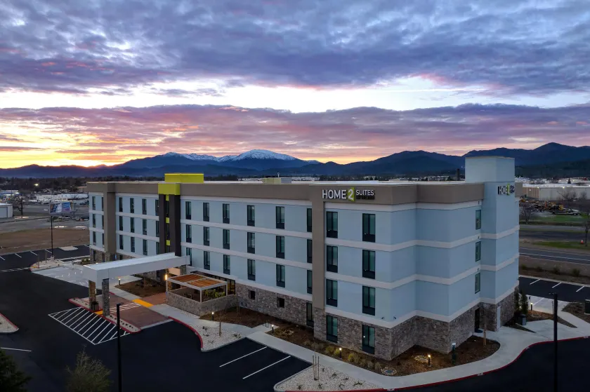 Home2 Suites By Hilton Redding - Image 1