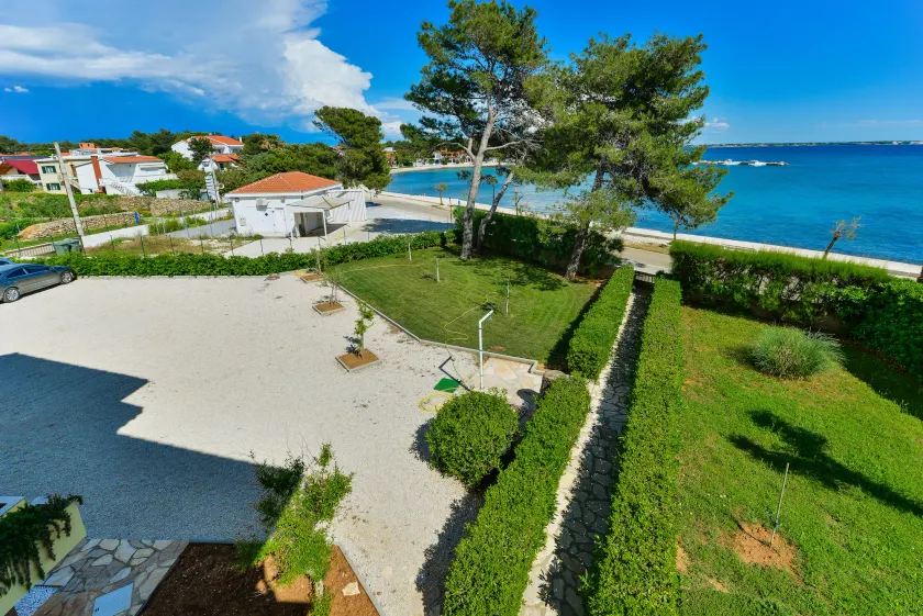 Beachfront apartments Liveric - Image 1