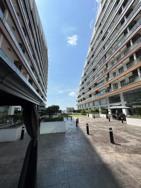 Peravi Suites at the Signature - Image 1