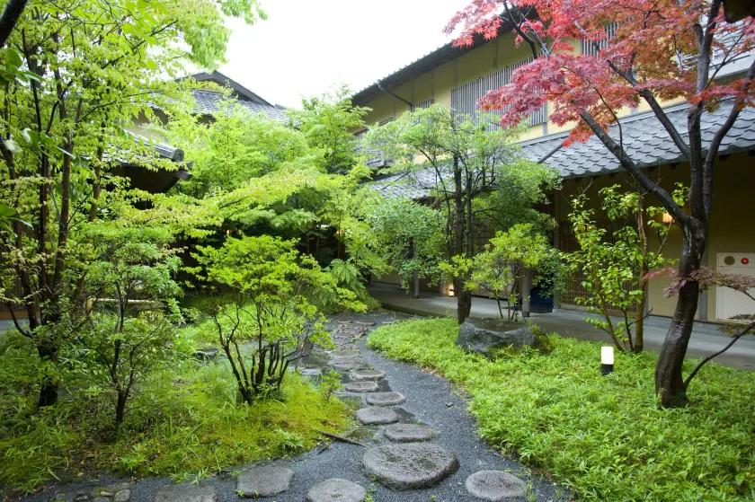 Yufuin Santoukan - Image 1