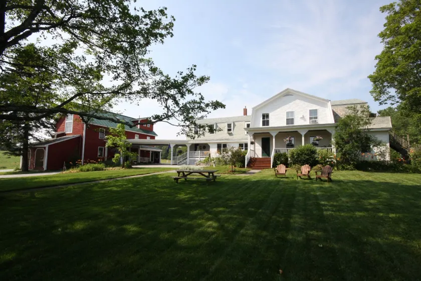 Maple Hill Farm Inn - Image 1