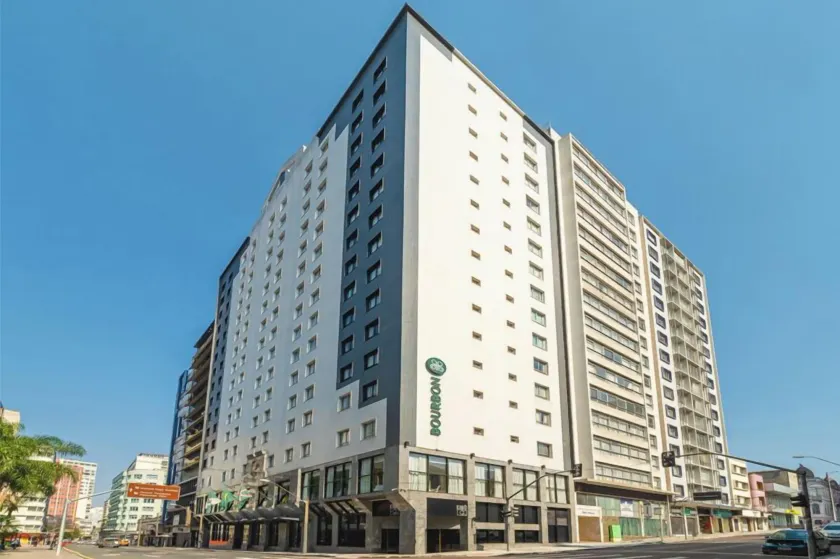 Bourbon Hotel & Suites Curitiba - Image 1