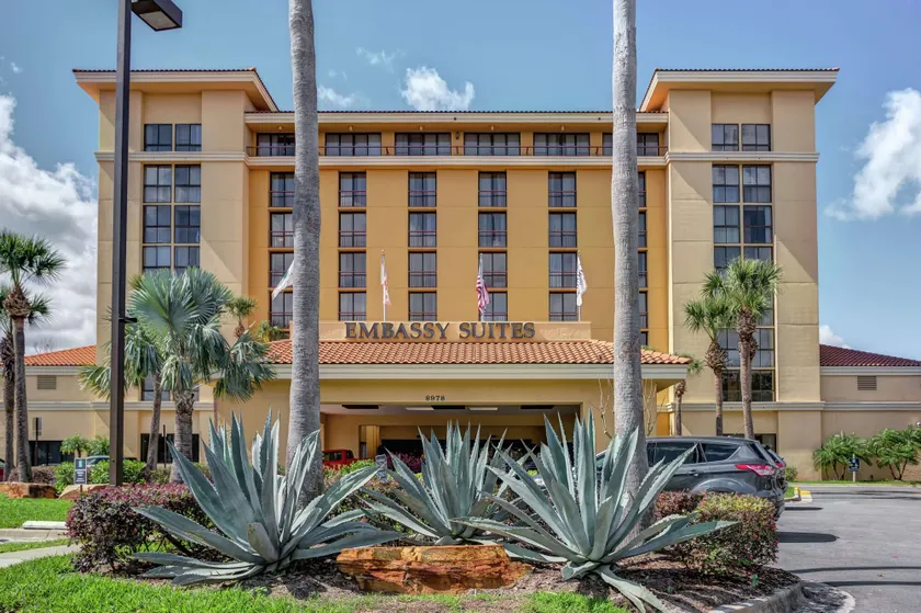 Embassy Suites by Hilton Orlando International Dr Conv Ctr - Image 1