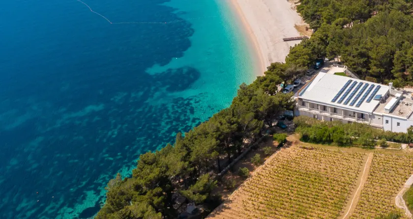 Zlatni Rat Beach Resort - Image 1