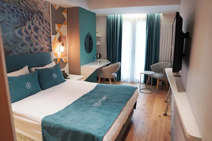 Royal Galata Hotel - Image 1