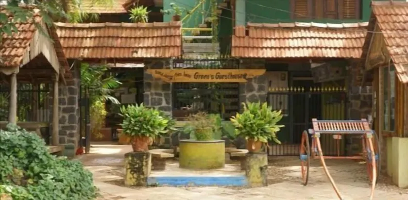 GREENS GUEST HOUSE - Image 1