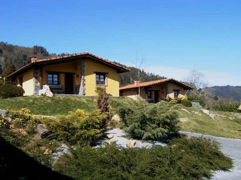 Casa de Aldea El Regueru - Image 1