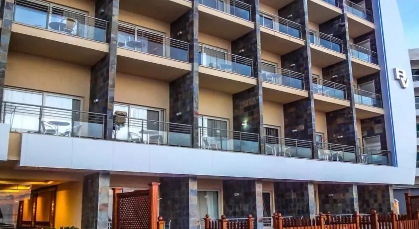 Beau Site Hotel - Image 1