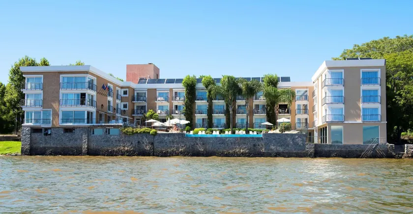 Radisson Hotel Colonia del Sacramento - Image 1