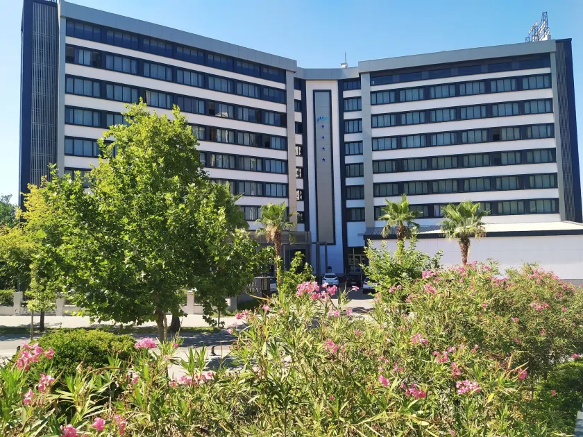 Buyuk Saruhan Hotel - Image 1