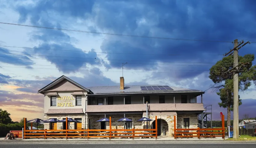 Royal Hotel Capertee - Image 1