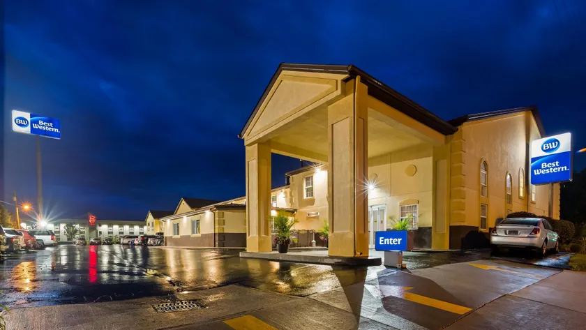 Best Western Elyria - Image 1
