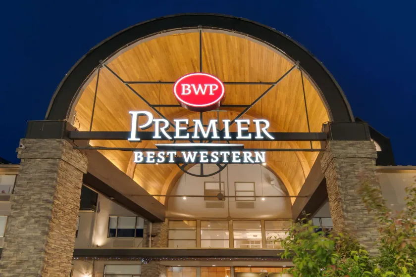 Best Western Premier Aberdeen Kamloops - Image 1