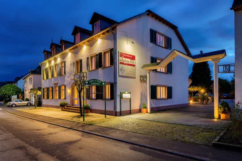 Moselhotel Ludwigs - Image 1