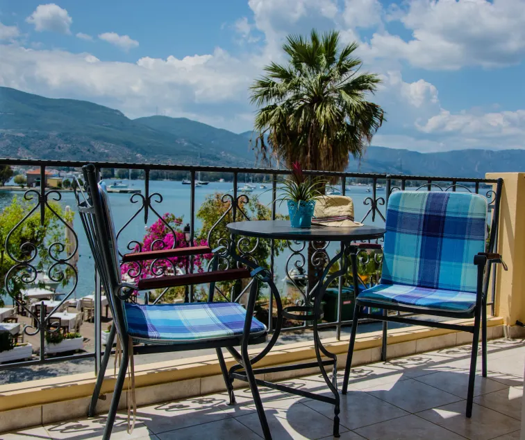 Theano Hotel - Image 1