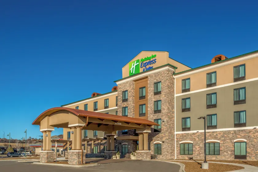 Holiday Inn Express & Suites Denver South - Castle Rock by IHG - Image 1
