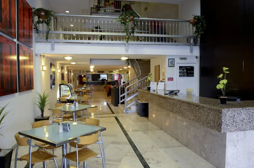 Hotel Madero Express - Image 1