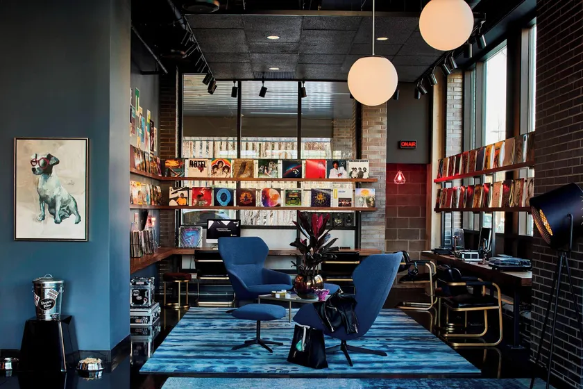 MOXY Minneapolis Uptown - Image 1