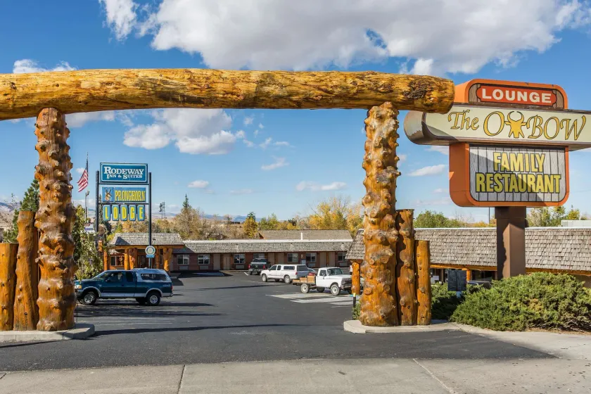 Rodeway Inn Pronghorn Lodge - Image 1