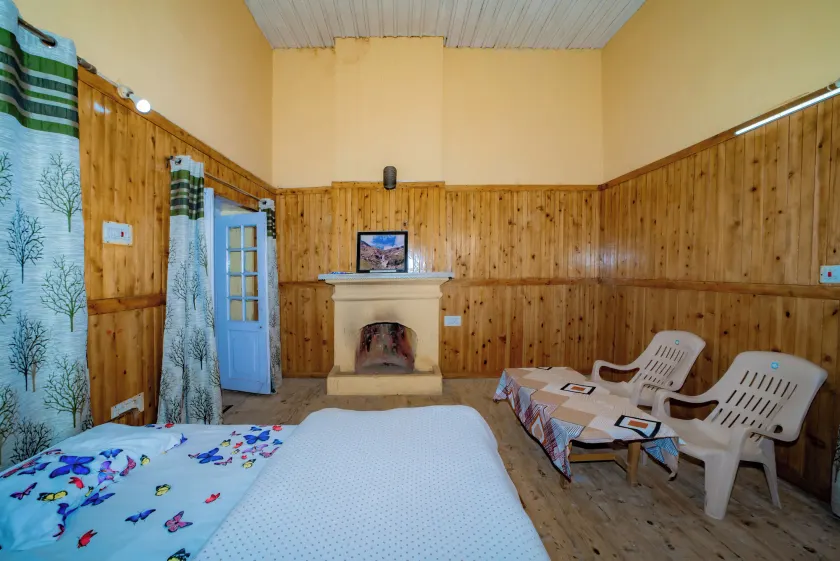 Forest Rest House Gahan - Chambre