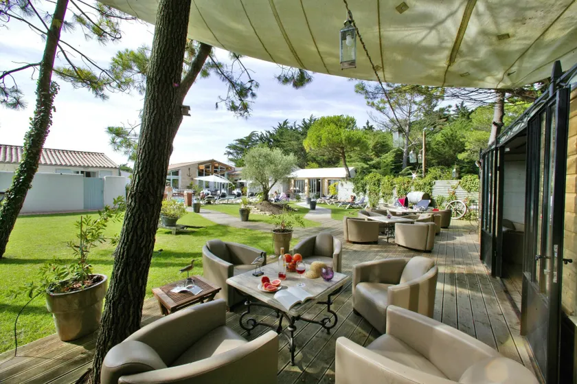 Hôtel Restaurant & Spa Plaisir - Image 1