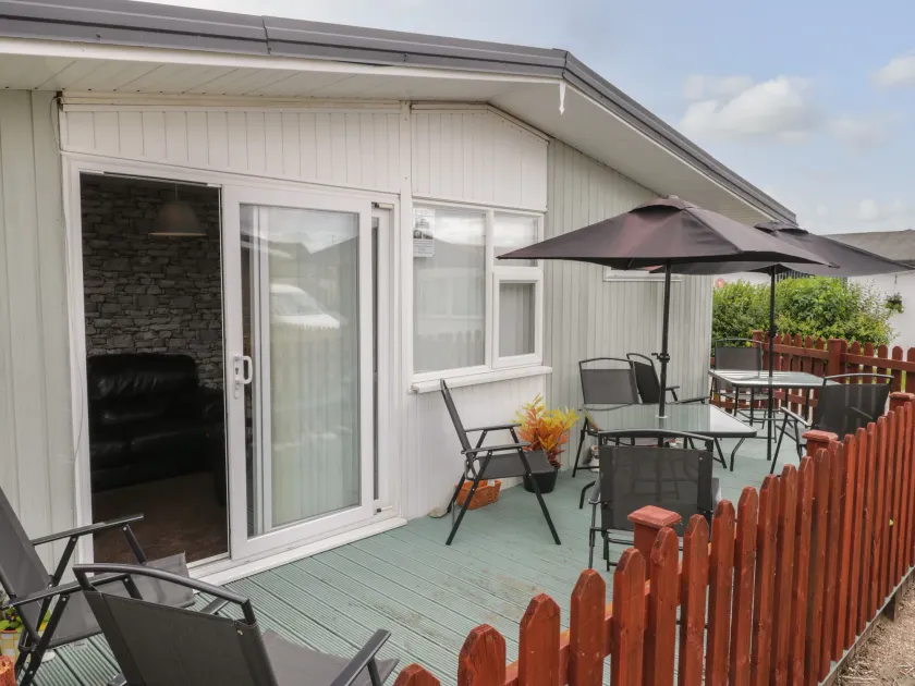126 Seaside Getaway - Image 1