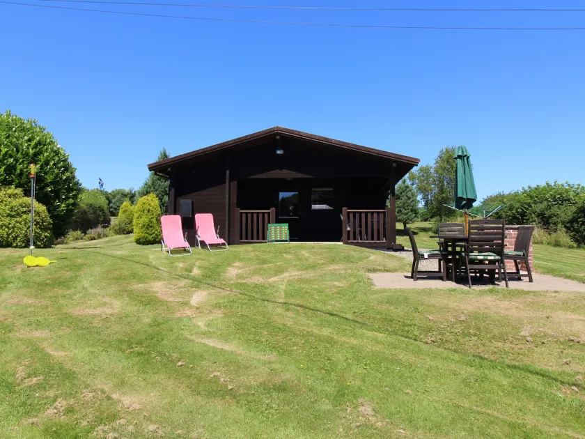 Cedar Lodge - Image 1