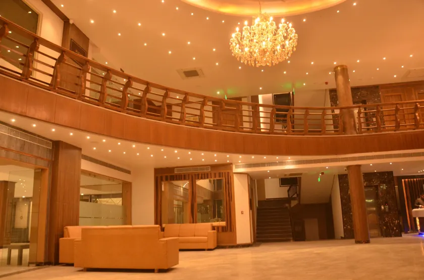 Hotel Placid - Image 1