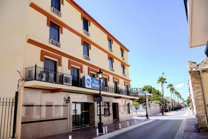 Best Western Hotel Plaza Matamoros - Image 1