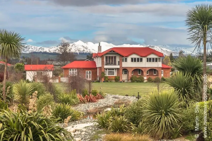 Te Anau Lodge - Image 1