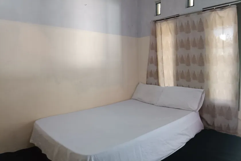 Hotel O Yuda Family Homestay Near Desa Wisata Hijau Bilebante - Image 1