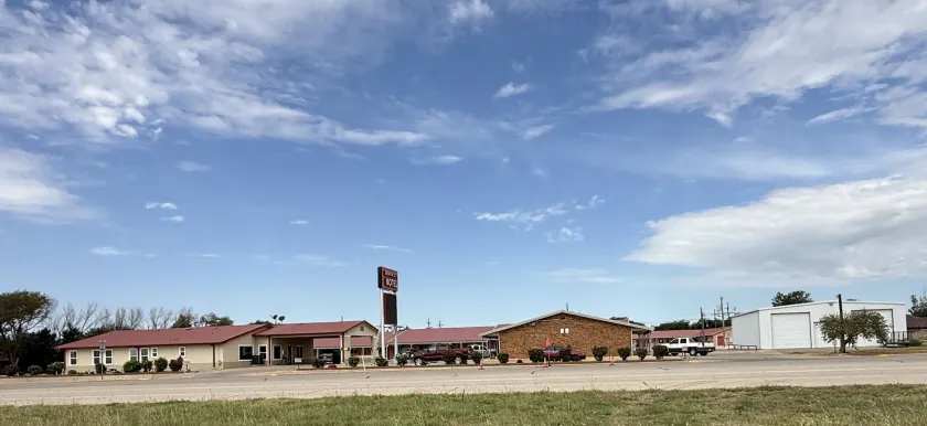 Denver City Motel - Image 1