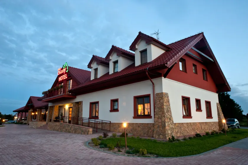 Hotel Dwór Choiny - Image 1