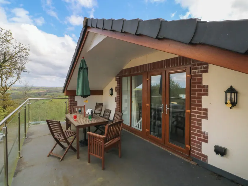 Scenic Views - Image 1