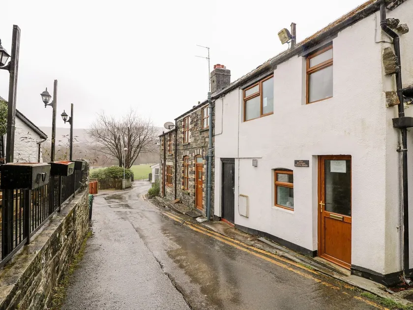 Triangle Inn Coachouse - Image 1