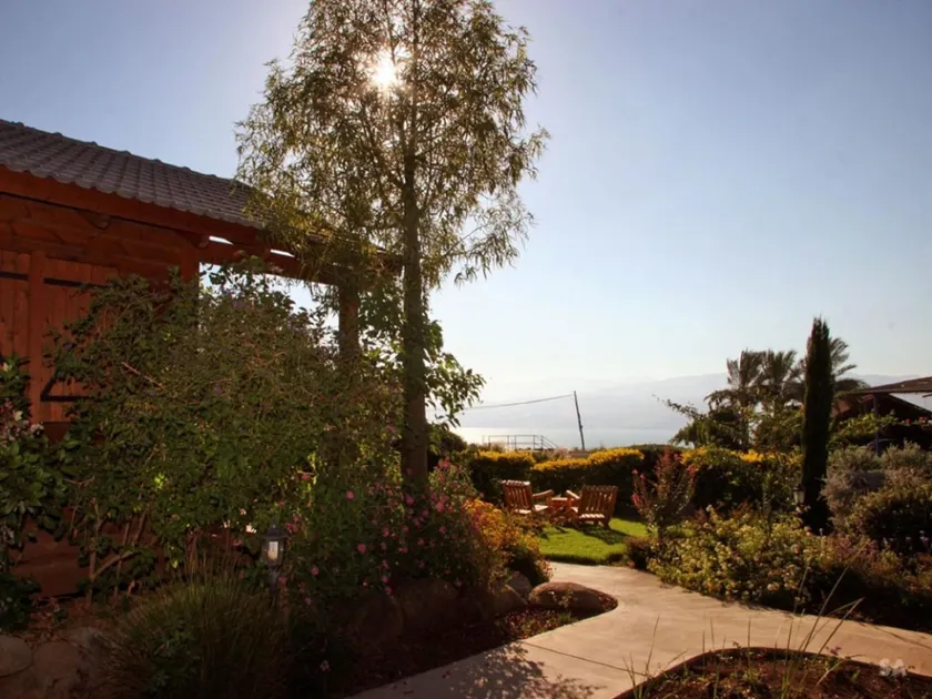 Musical Garden Cabins - Image 1