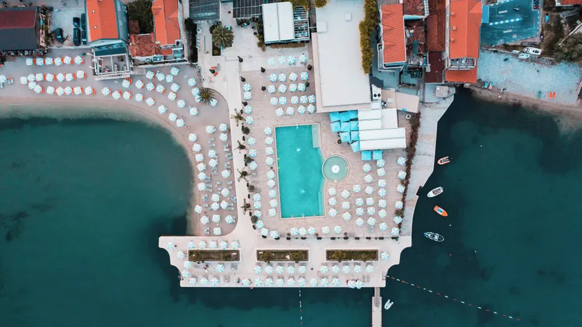 Palmon Bay Hotel & Spa - Image 1