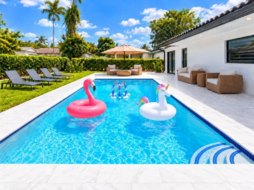 Miami Tropical House - Image 1