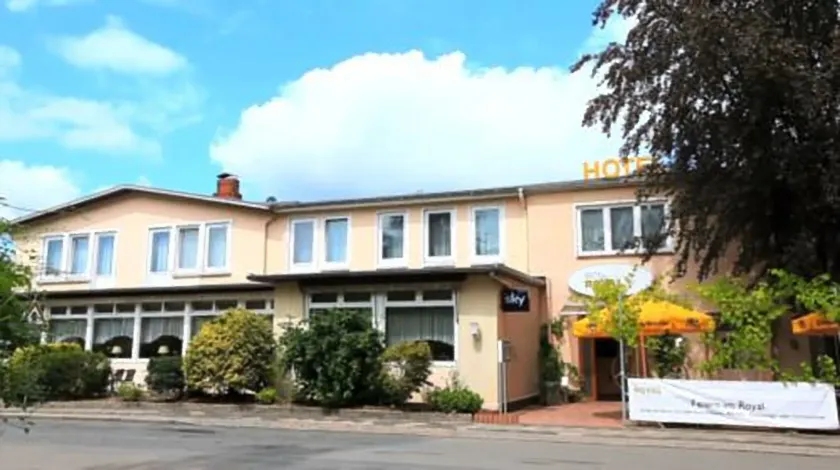 Hotel Royal - Image 1