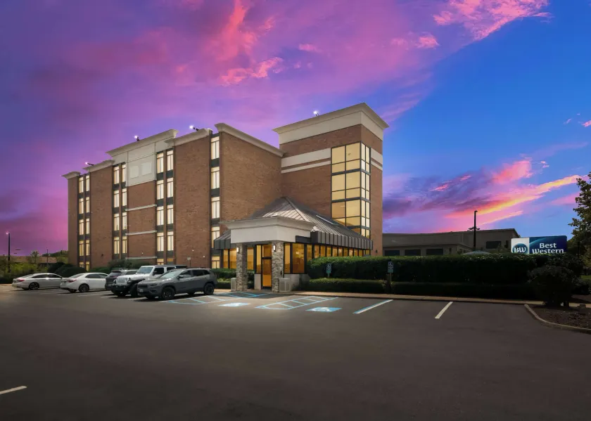 Best Western Hampton Coliseum Inn - Image 1