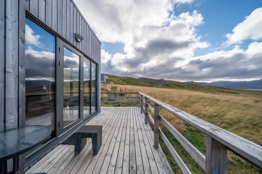 Dis Cottages - Image 1