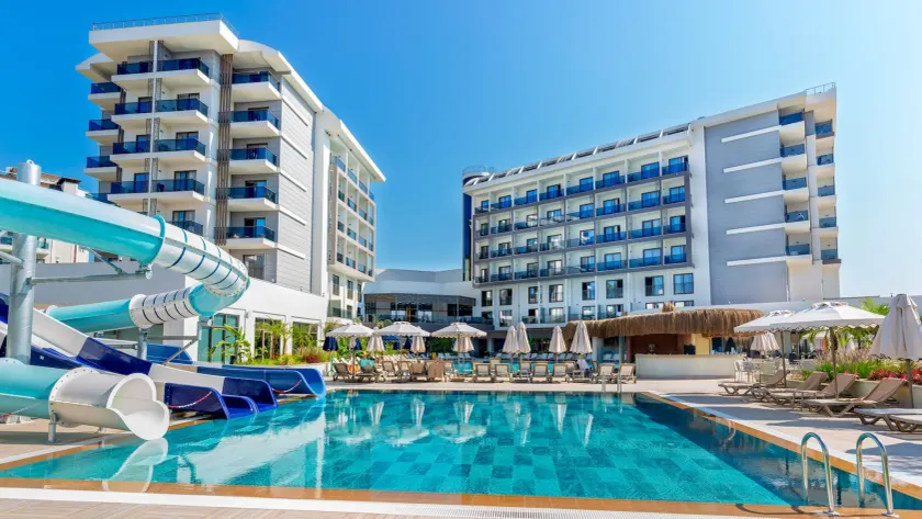 Çenger Blue Collection Hotel Ultra All Inclusive - Image 1
